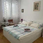 Apartments Villa More 마카르스카