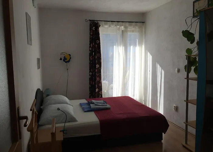 Apartments Villa More 公寓 马卡尔斯卡