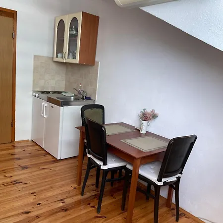 Appartamento Apartments Villa More Makarska
