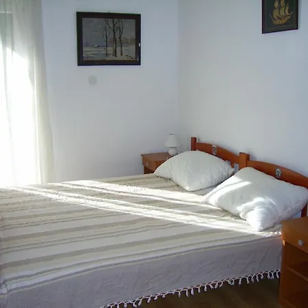 Apartments Villa More *